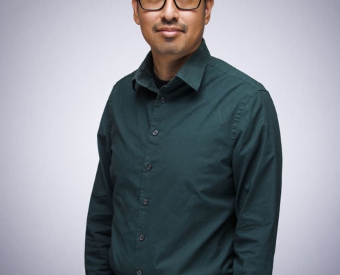 Cesar Silva • Senior Design Professional