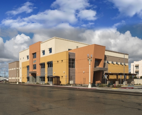 Family Healthcare Network – Hanford Health Clinic